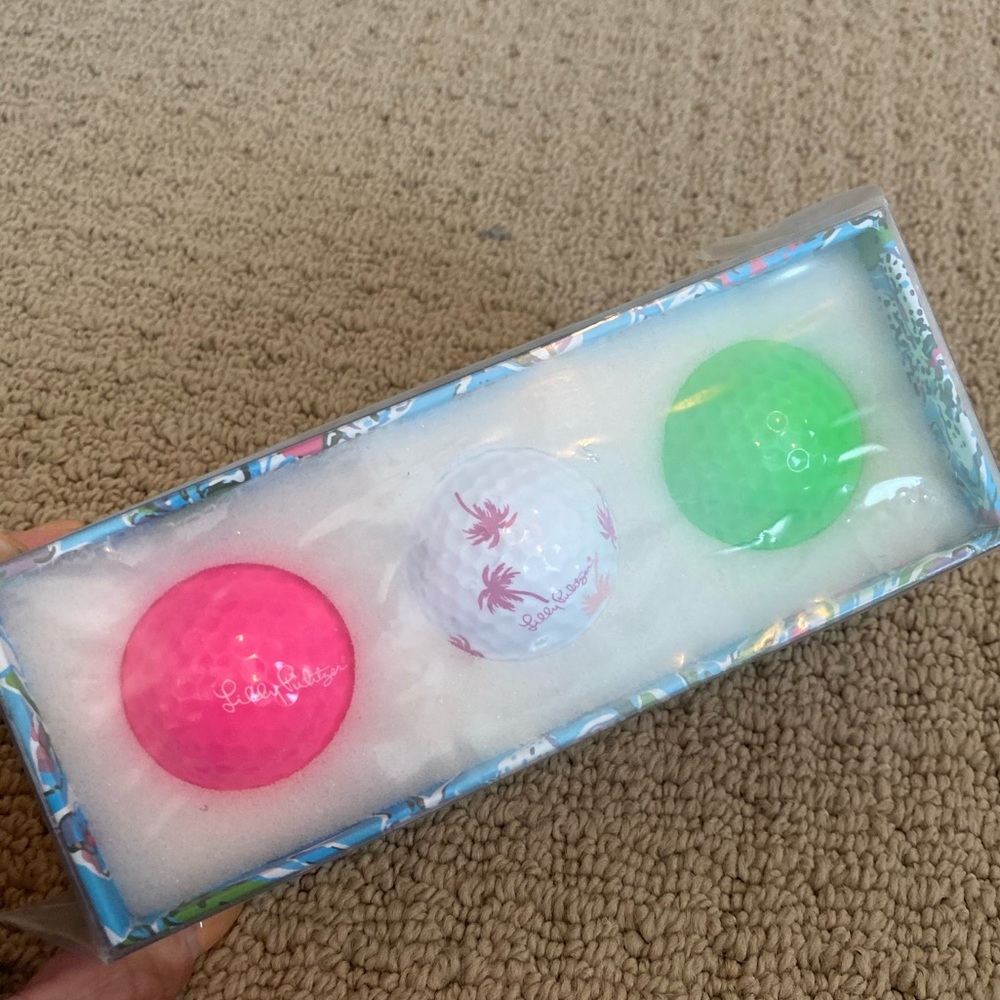 Lily golf balls